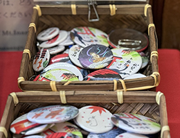 権太夫大神さま×風水。奥村亭のクリスタルオーナメント